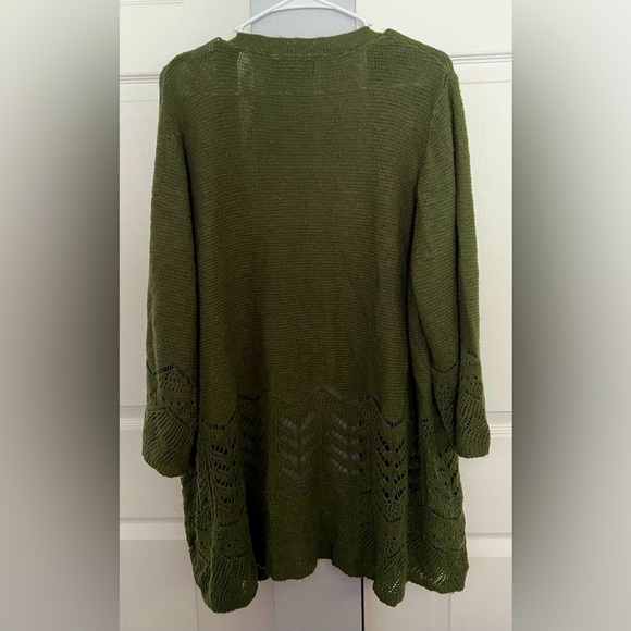 Women’s Knit Cardigan In Olive Green, Size 3XL - Picture 2 of 3